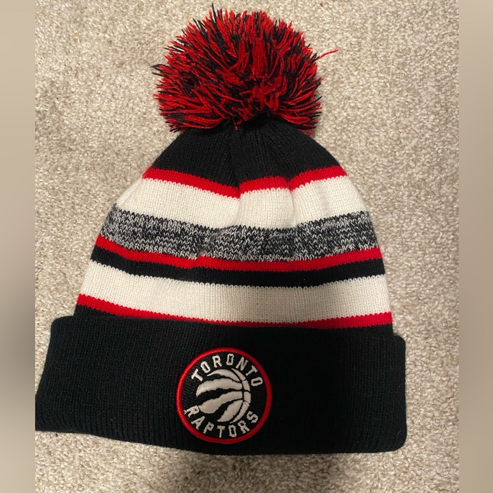 Toronto Raptors Fleece lined PomPom Toque Adult Size